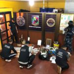 MISIONES – San Vicente: La Policía irrumpió en un bunker de droga, incautó marihuana, armas y detuvo a un narco