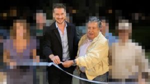 Misiones: Entre gritos y reclamos, increparon a Ramón Puerta por el caso Kiczka