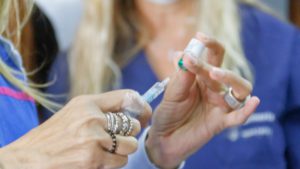 Fuerte respaldo federal a las vacunas: los ministros de Salud del país emitieron un comunicado conjunto