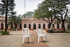 NOTA de Opinión: “DeBÍ TiRAR MáS FOToS “ (o cómo se gobierna cuando no alcanza)