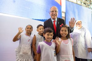 Misiones: Passalacqua encabezó el Acto de inicio del Ciclo Lectivo 2026: “Con amor vamos a educar mejor, aprender mejor y hacer una mejor sociedad”