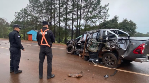 Misiones – Fracrán: Siniestro vial sobre RN14 entre camión y camioneta, dejó 2 personas heridas