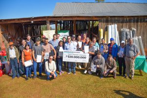 Misiones: El municipio de San Vicente entregó nueva partida de los créditos FOMDA, que ya suma un global de 200 millones de pesos con fondos propios y a tasa cero.